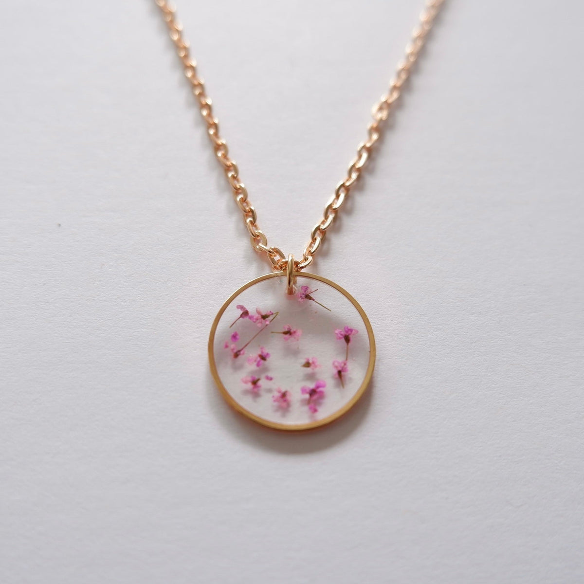 Collier Estelle rose - rond (moyen)