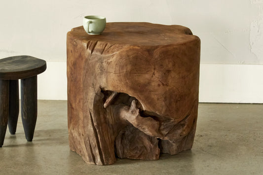Table d’appoint erosion - teck ancien