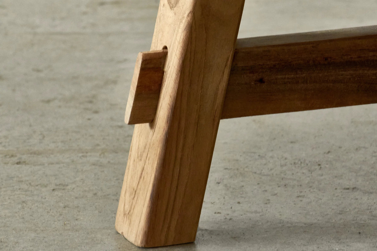 Table basse ronde en teck - collection Artisan