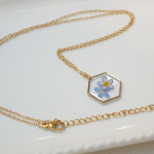 Collier Myosotis hexa - moyen 16mm