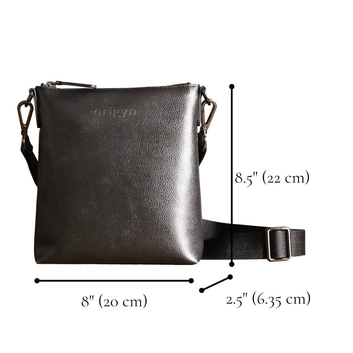 Origyn 04 - Plant-Based Vegan Leather Top Zip Handbag - Made with Plastic-Free MIRUM®